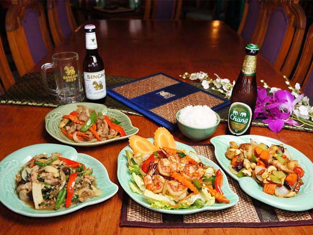 タイ料理ガパオライスで使われるホーリーバジルはスイートバジルで代用できるのか 家庭の食材で作るタイ料理